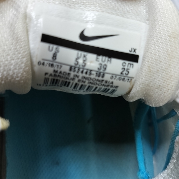 2046)Nike Air Women's Max Dynasty 2 Running Shoes White Blue 85245 Size 8 - Picture 11 of 11